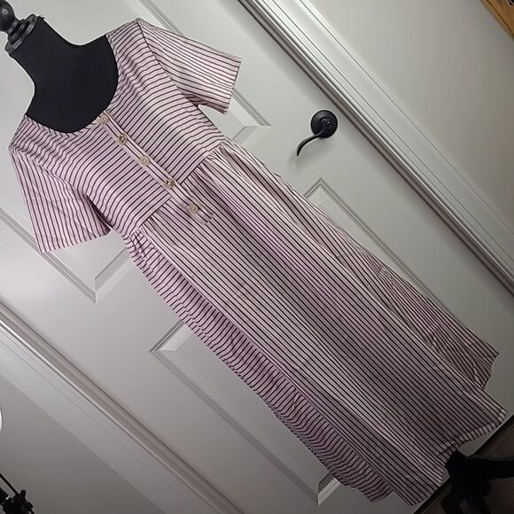 Zolucky Mauve and Eggplant Striped Lightweight Dress with Pockets - Picture 1 of 9